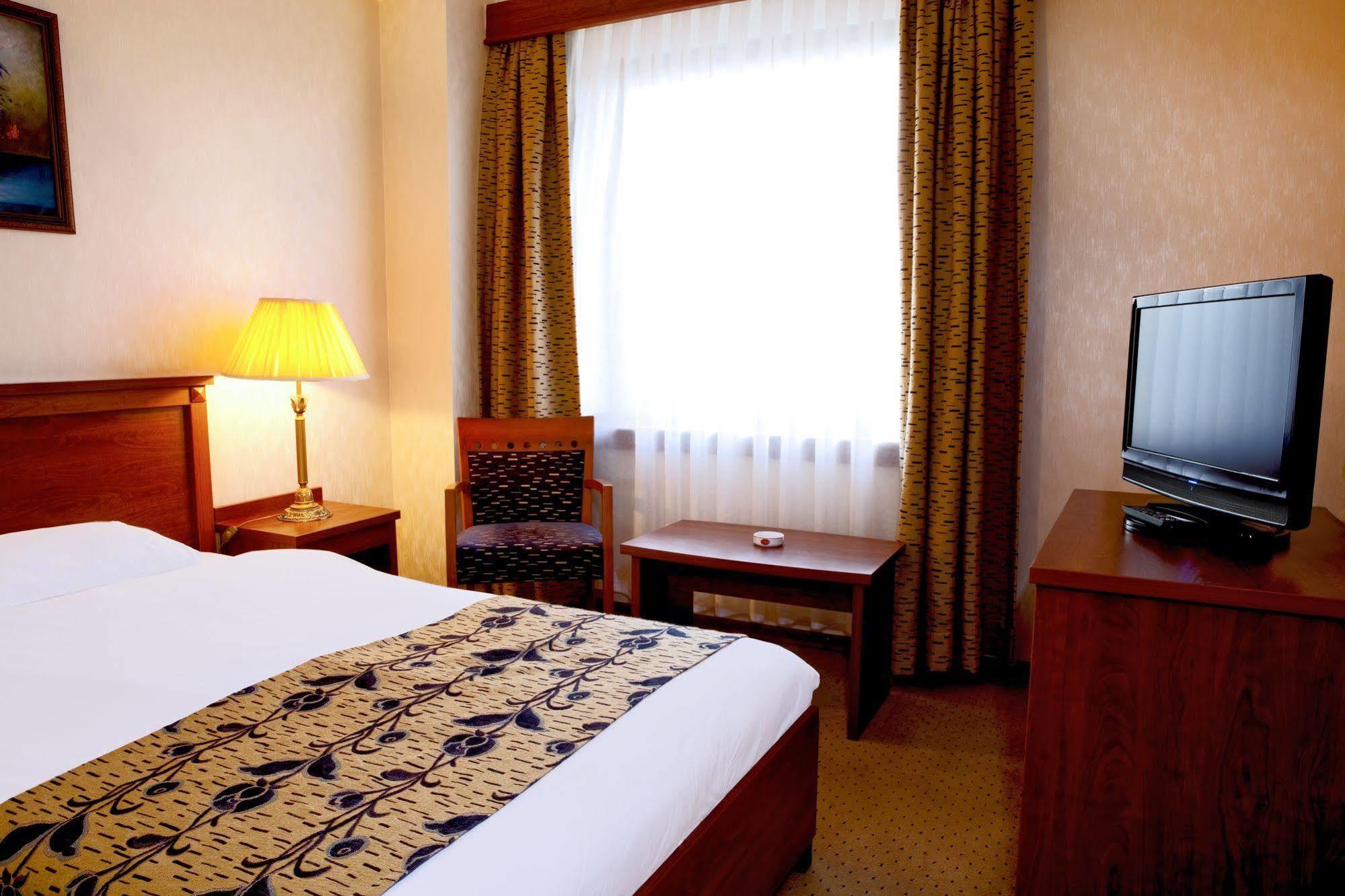 Akgun Elazig Hotel Bagian luar foto